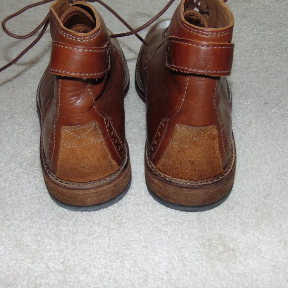 Clarks Clarkdale Bud Leather Ankle Boots main image 5